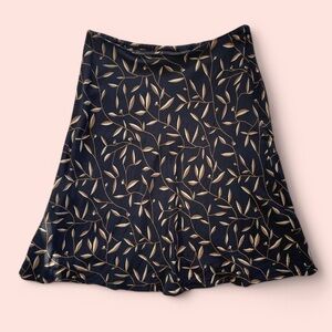 VTG Express Patterned Black Mini Skirt